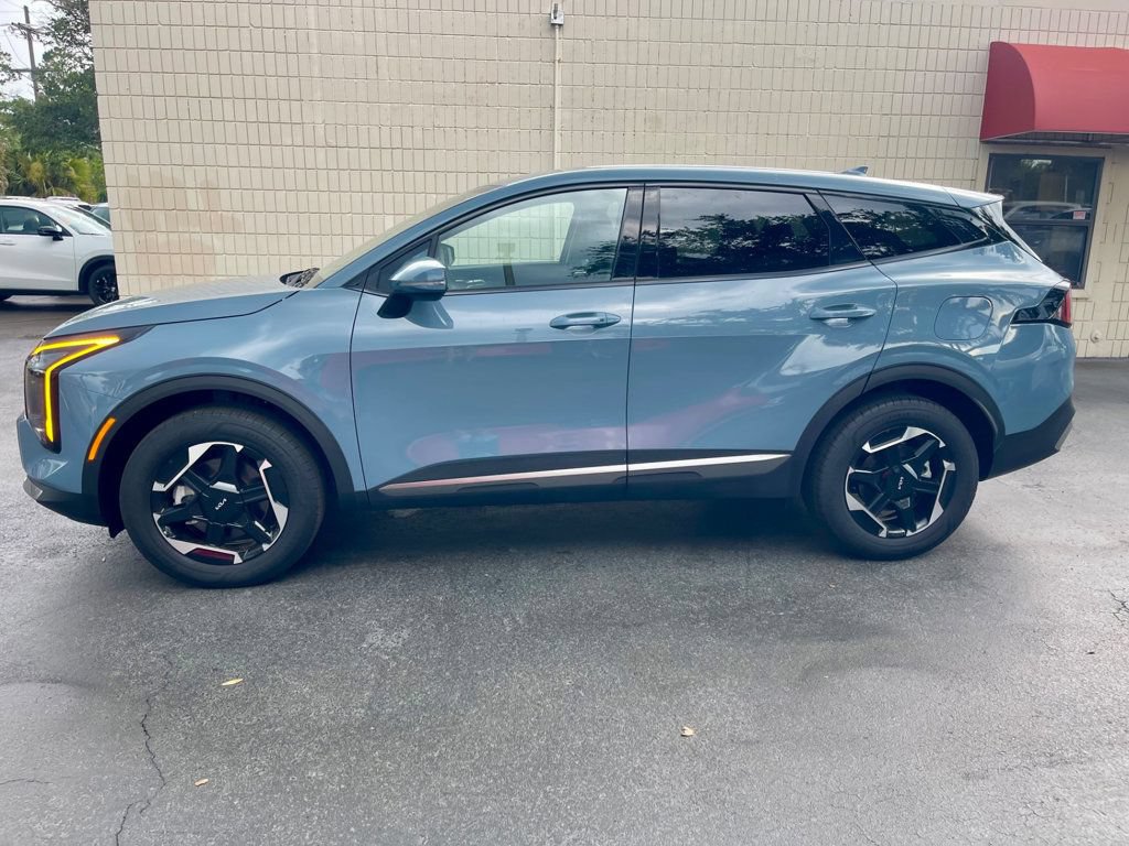 Used 2026 Kia Sportage S AWD/4WD image 2