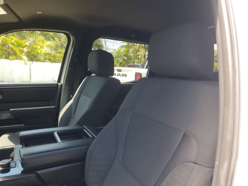 Used 2025 Toyota Tundra SR5 w/ SR5 Convenience Package image 15