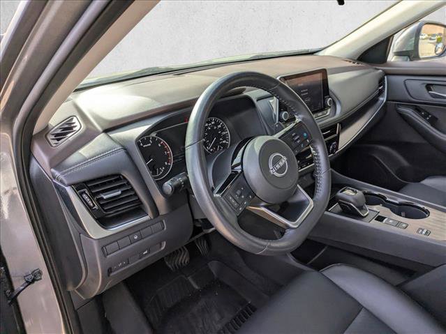 Used 2023 Nissan Rogue SV w/ SV Premium Package image 10