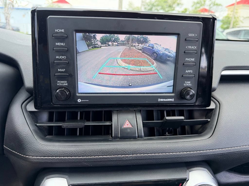Used 2021 Toyota RAV4 LE FWD image 28