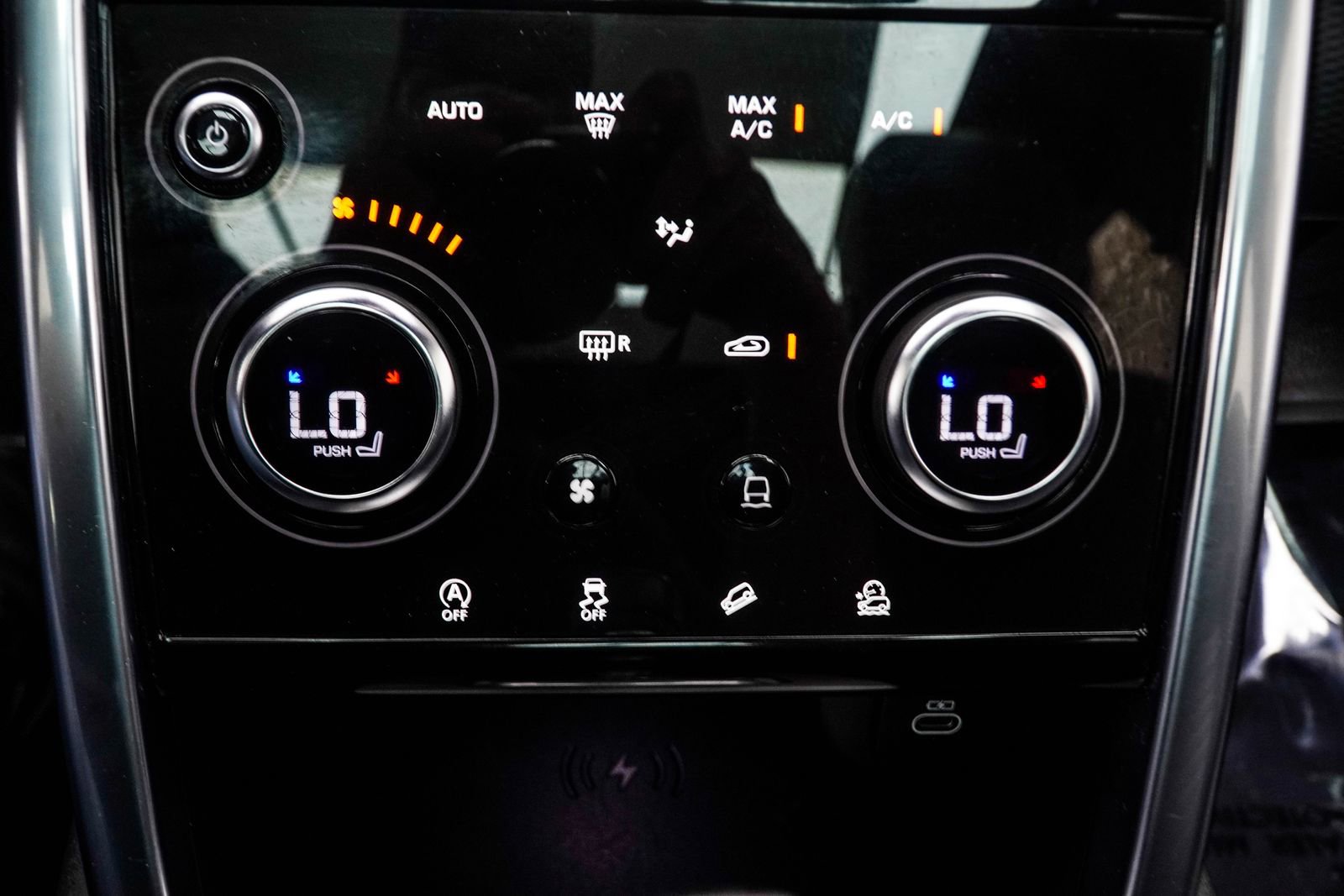 Used 2021 Land Rover Discovery Sport S R-Dynamic image 19