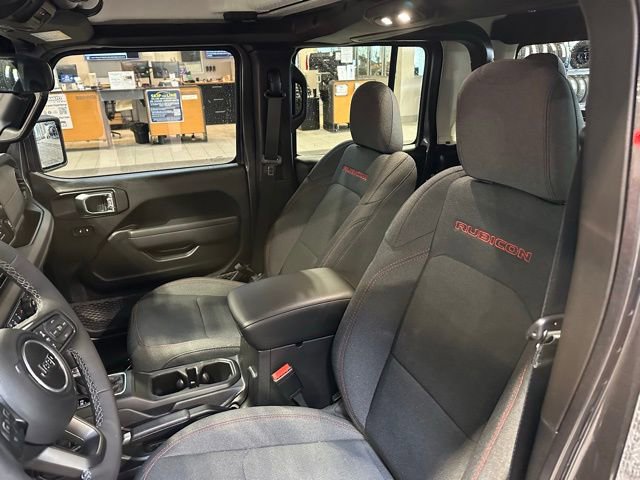 Used 2025 Jeep Gladiator Rubicon w/ Convenience Group image 24