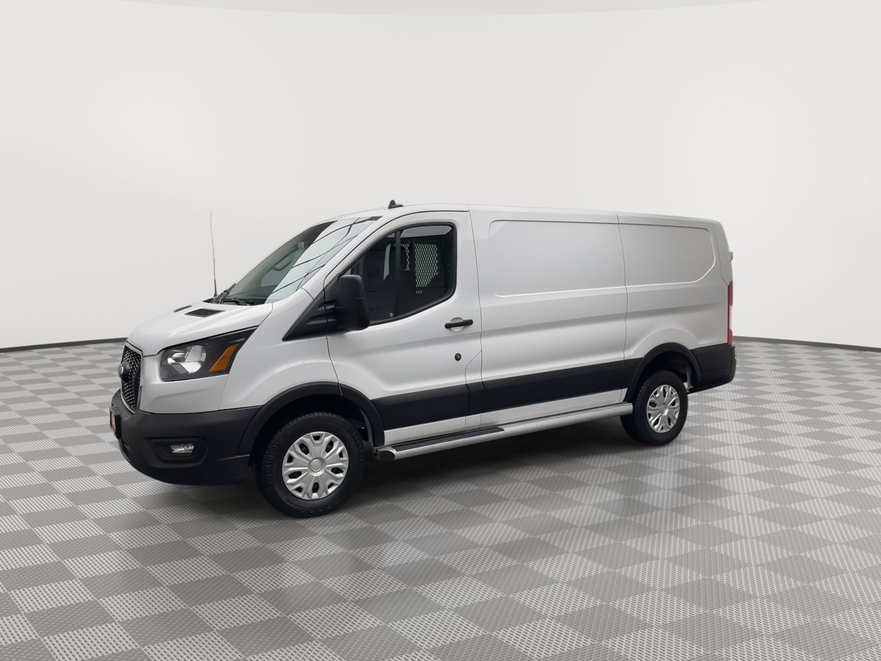 Used 2024 Ford Transit 250 Low Roof w/ Exterior Upgrade Package image 26