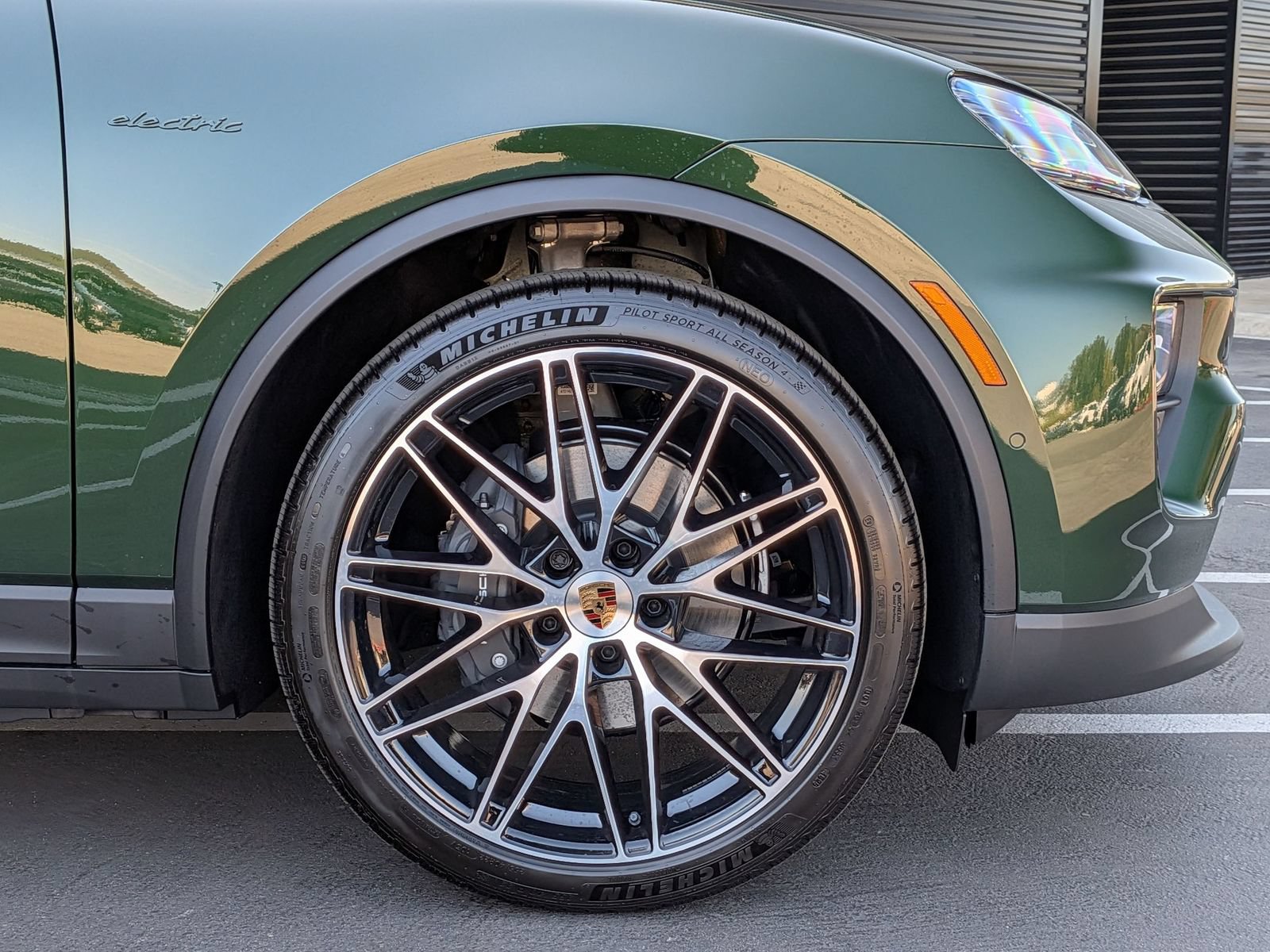 New 2026 Porsche Macan Electric RWD image 11