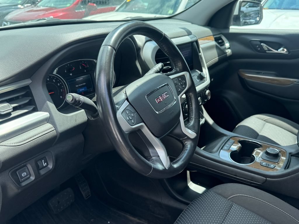 Used 2020 GMC Acadia SLE w/ Driver Convenience Package AWD/4WD image 25