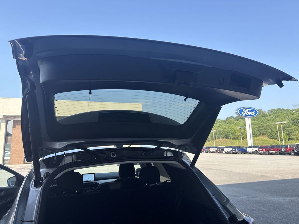 Used 2022 Ford Escape SE w/ Convenience Package image 44