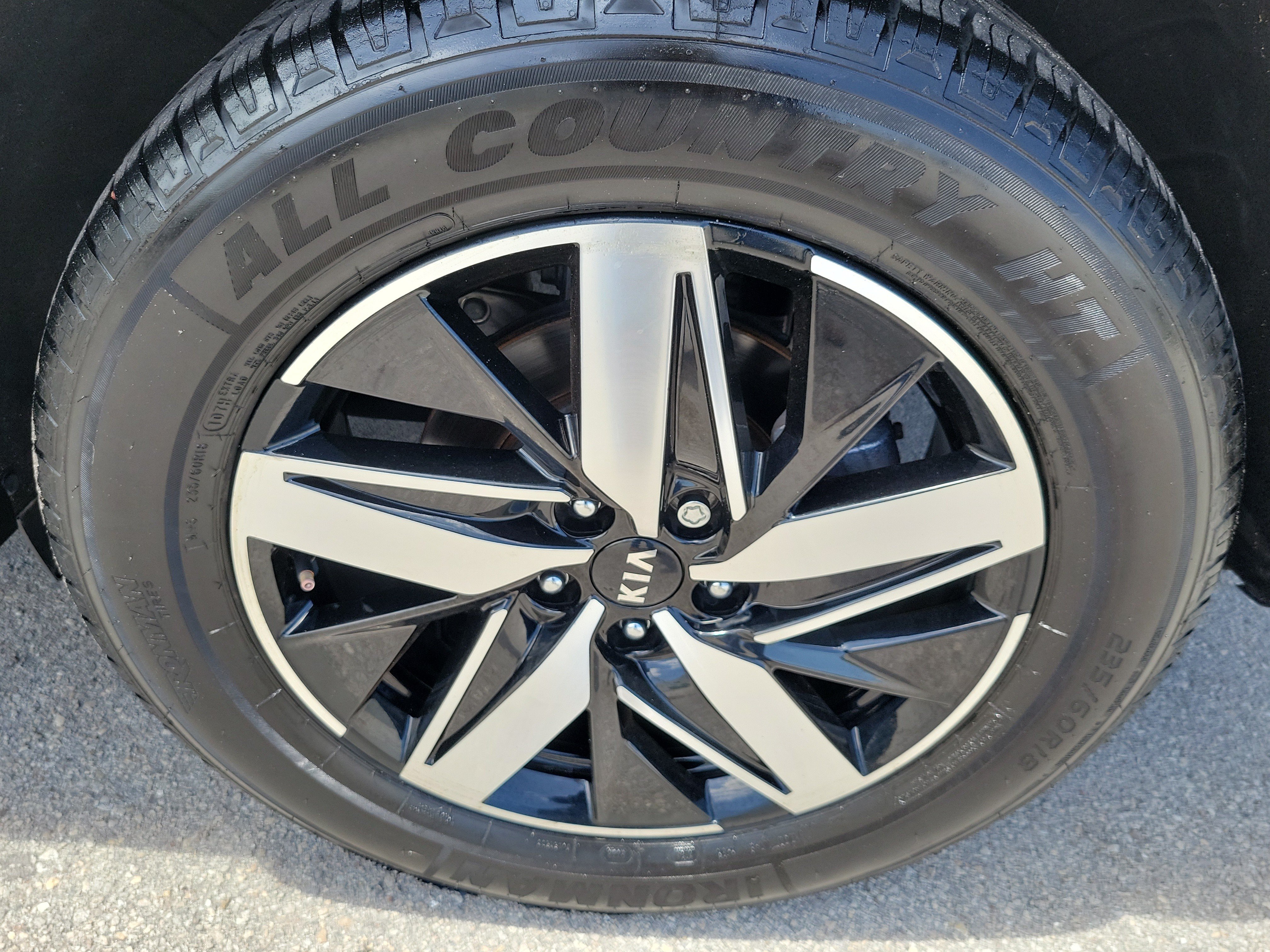 Used 2021 Kia Sorento S FWD image 30