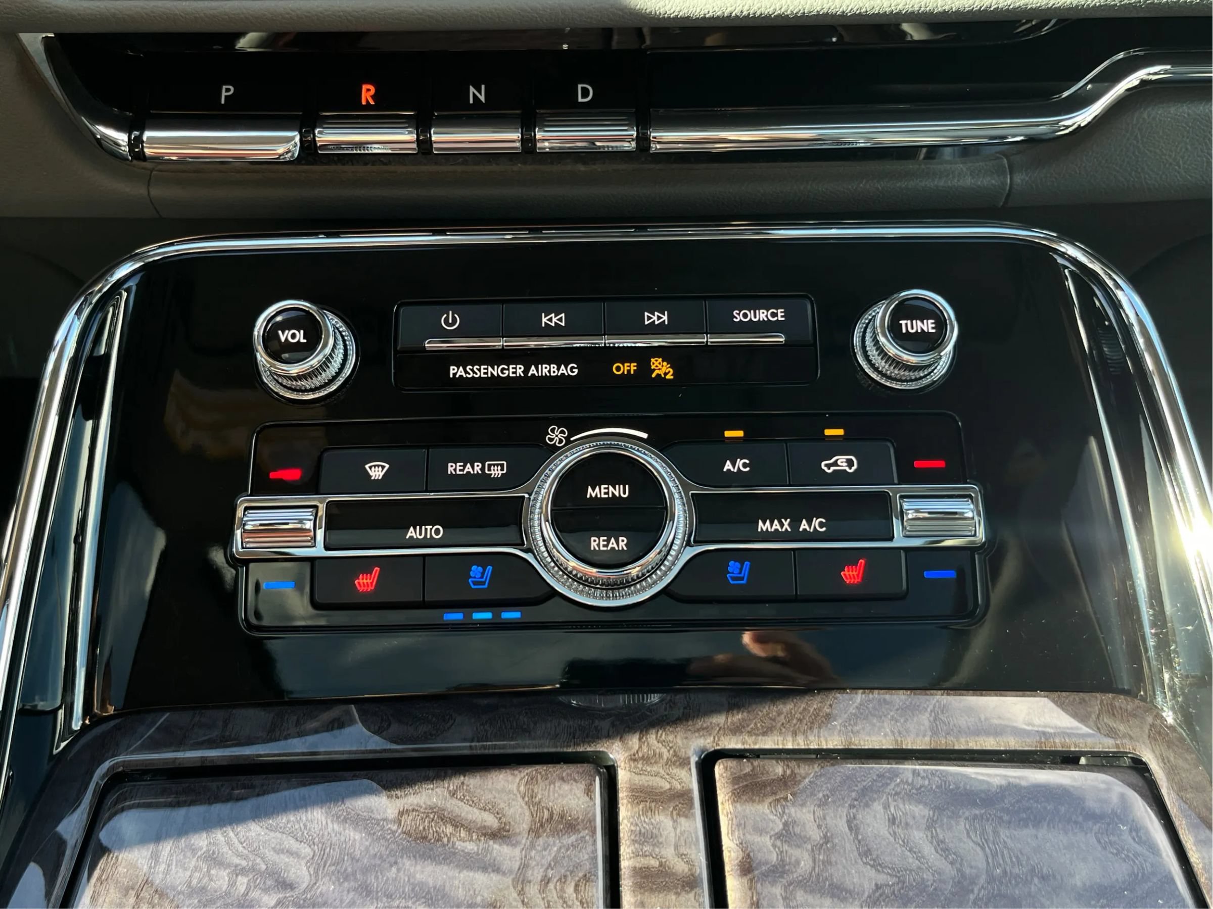 Used 2019 Lincoln Navigator L Reserve AWD/4WD image 33