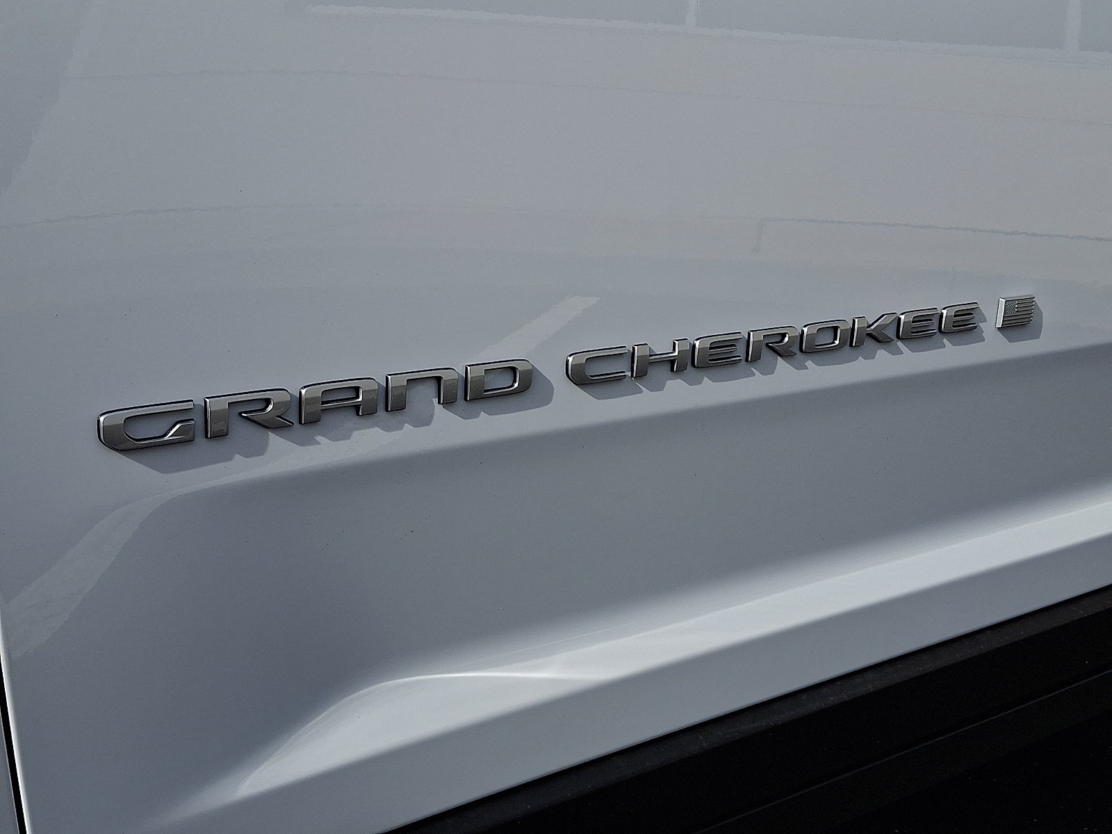 New 2027 Jeep Grand Cherokee Limited AWD/4WD image 19