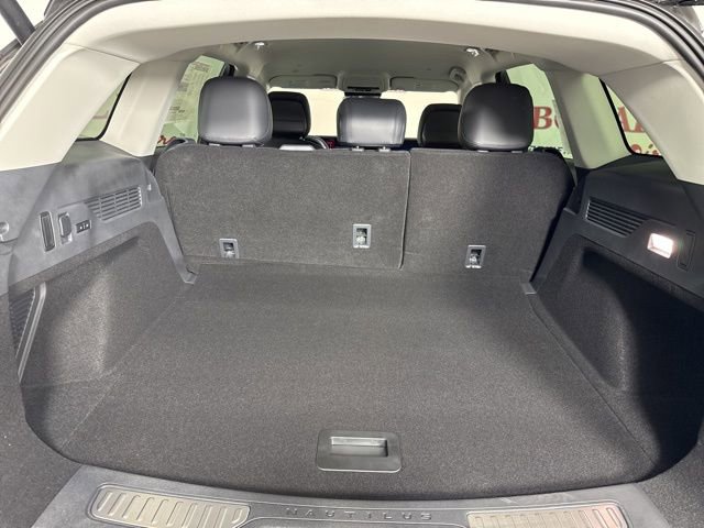 New 2025 Lincoln Nautilus Premier image 25