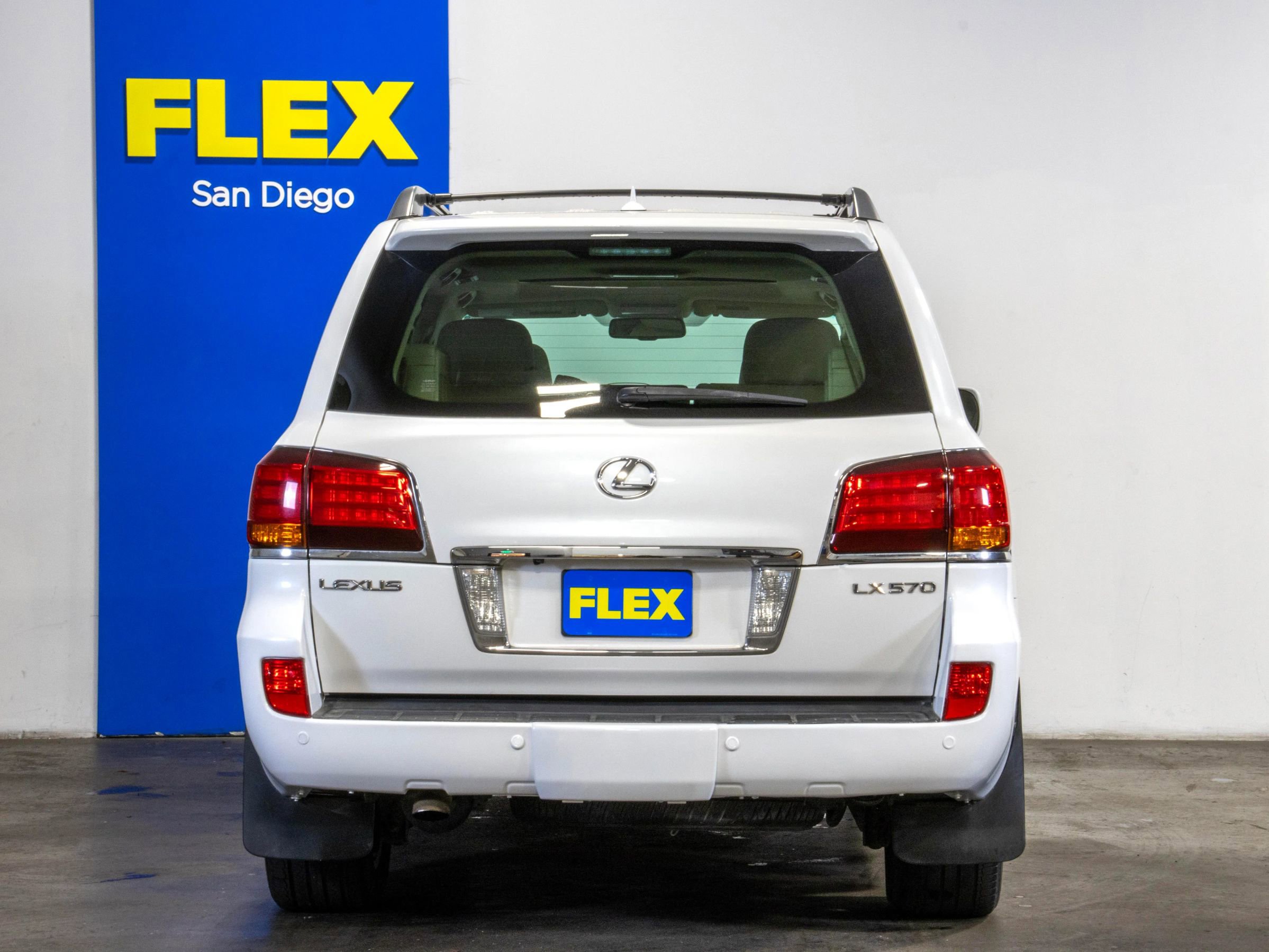 Used 2009 Lexus LX 570 4WD image 4