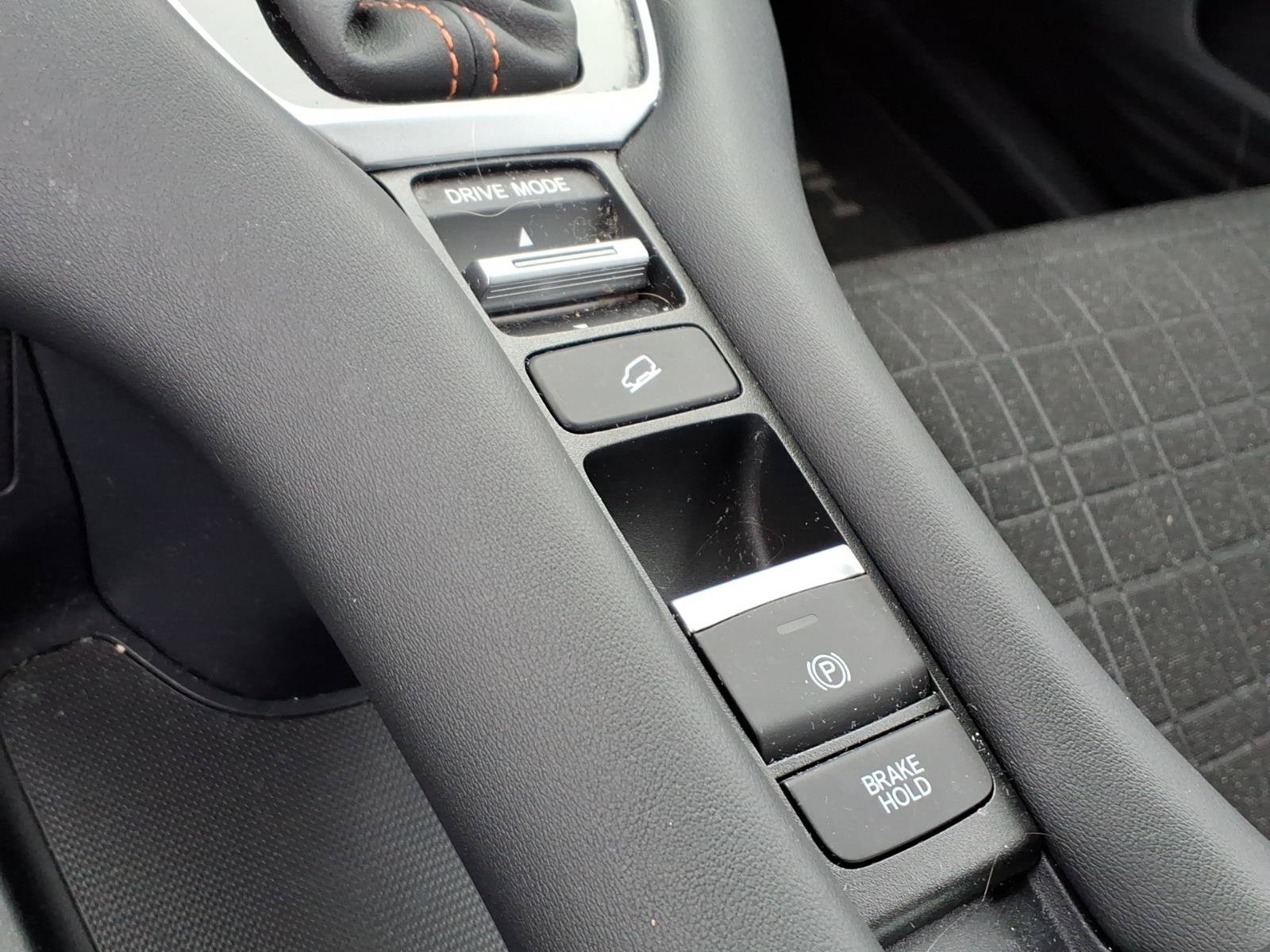 Used 2024 Honda HR-V Sport image 16