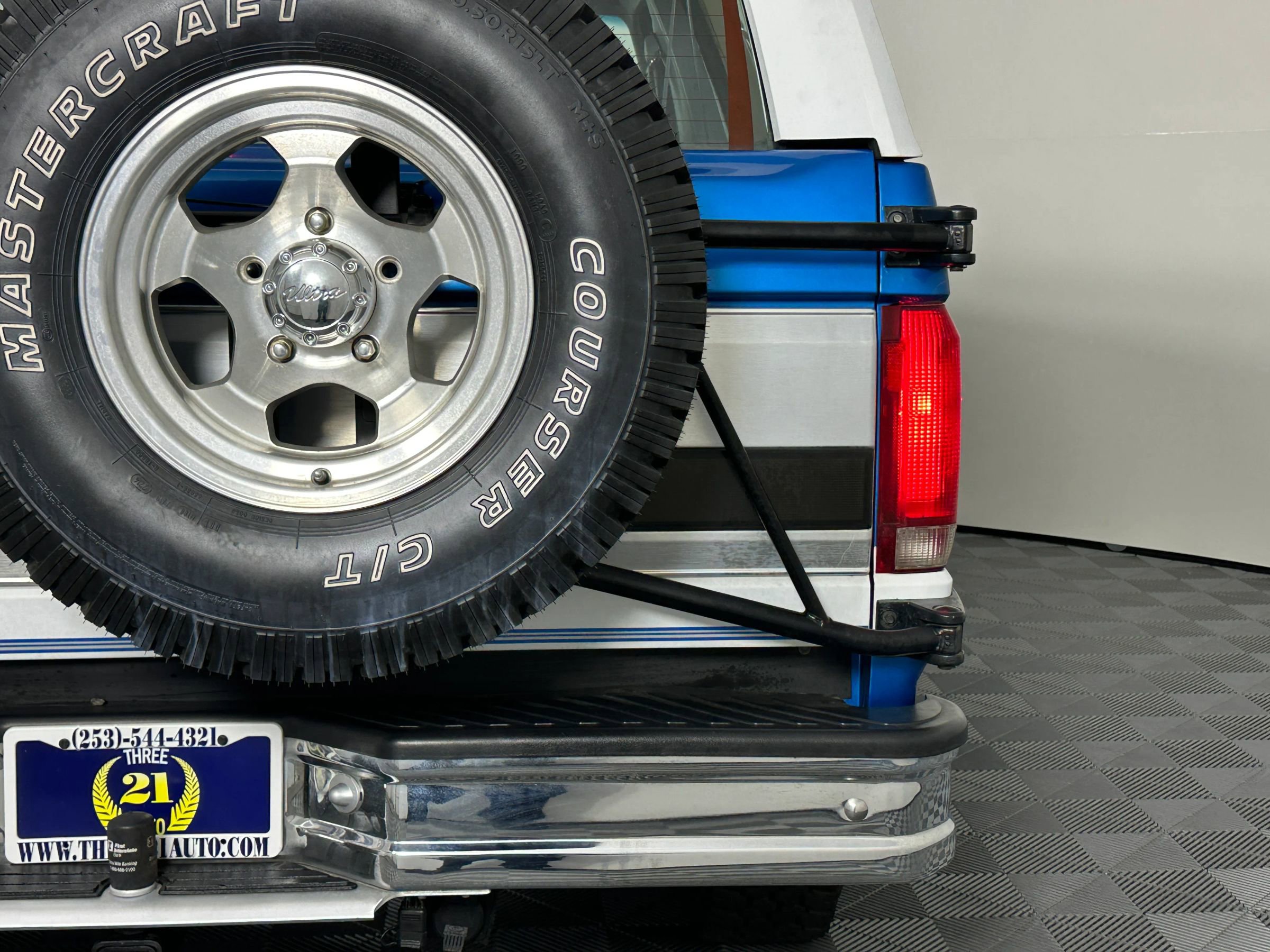 Used 1994 Ford Bronco image 8