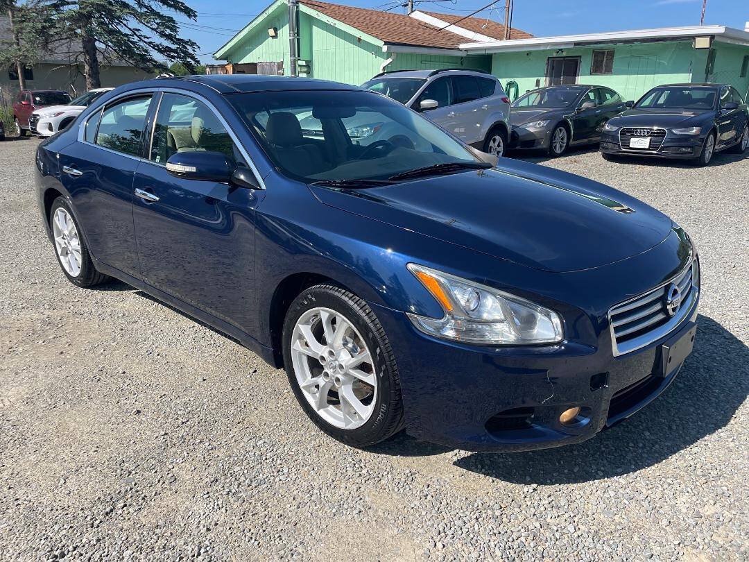 Used 2012 Nissan Maxima 3.5 SV w/ Premium Pkg FWD image 4