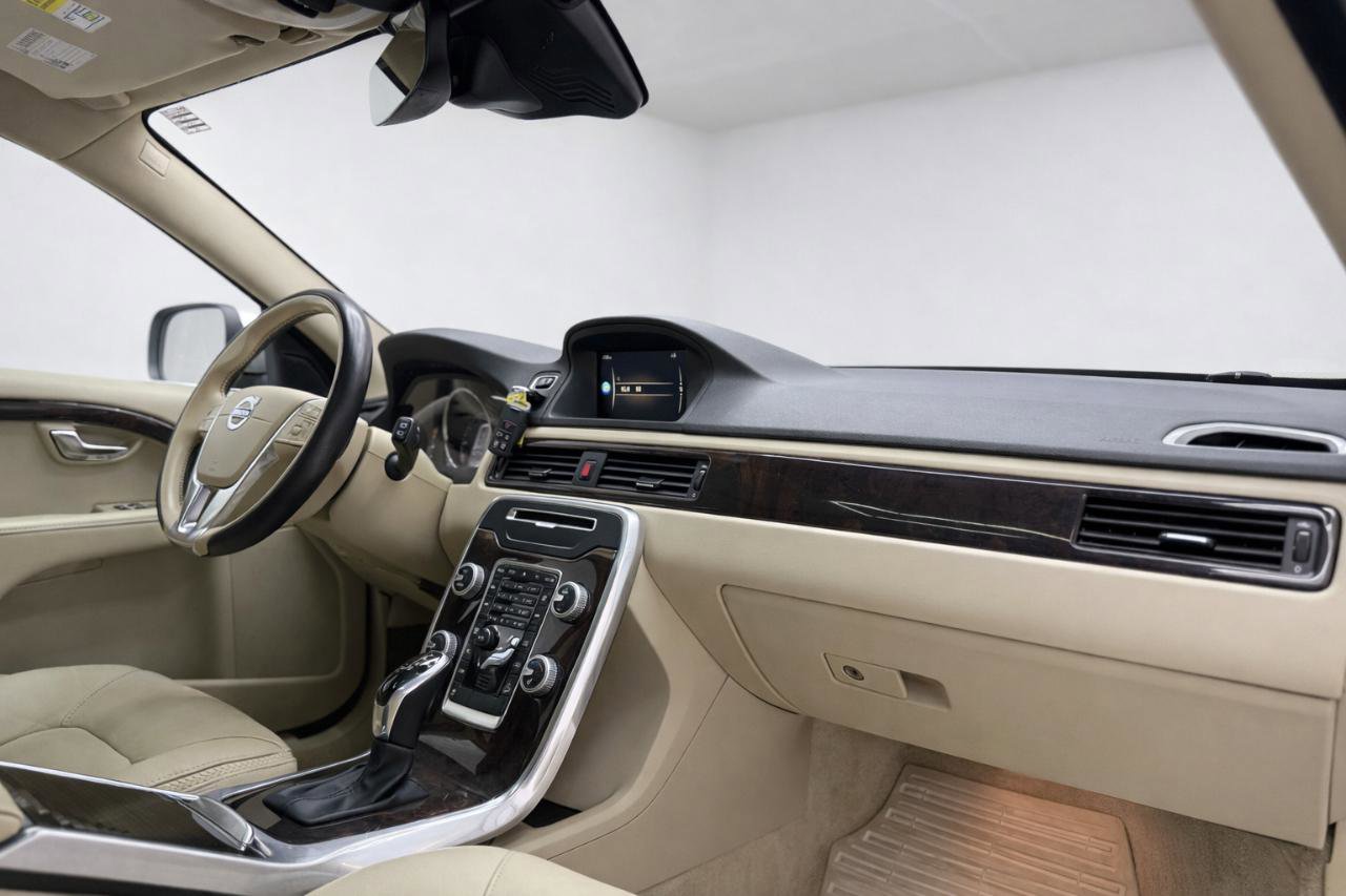 Used 2016 Volvo XC70 T5 Premier w/ Proximity Package AWD/4WD image 38