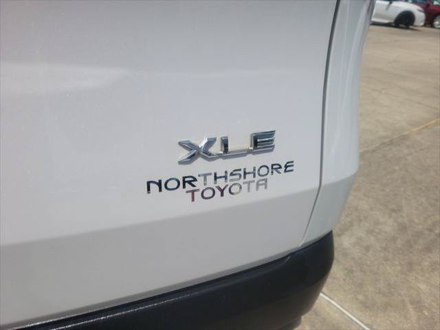 Certified 2024 Toyota Grand Highlander XLE FWD image 5