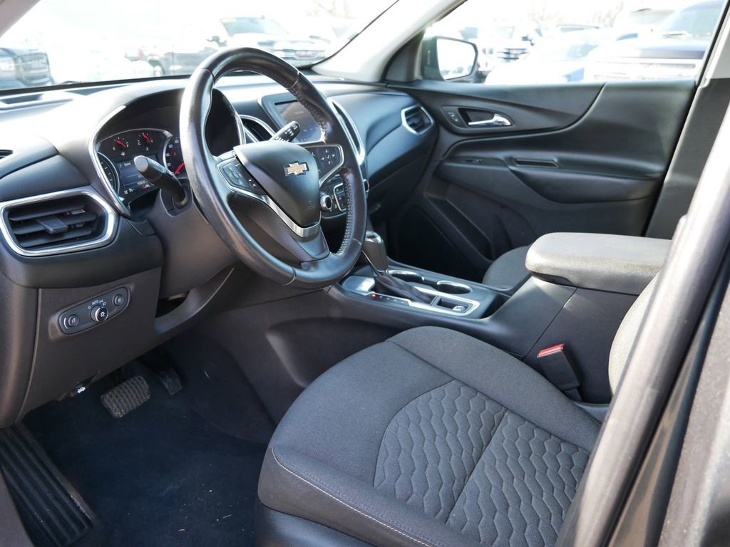 Used 2020 Chevrolet Equinox LT FWD image 15