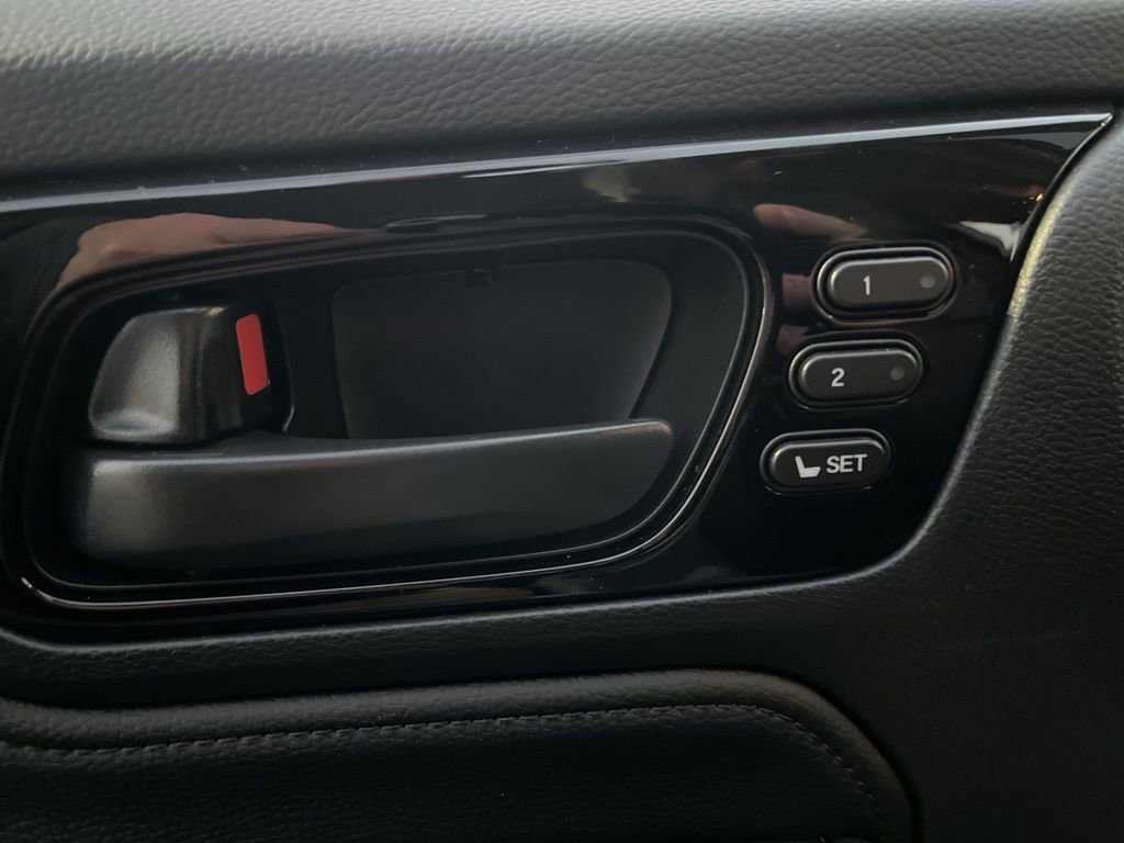 Certified 2026 Honda Odyssey Touring image 12