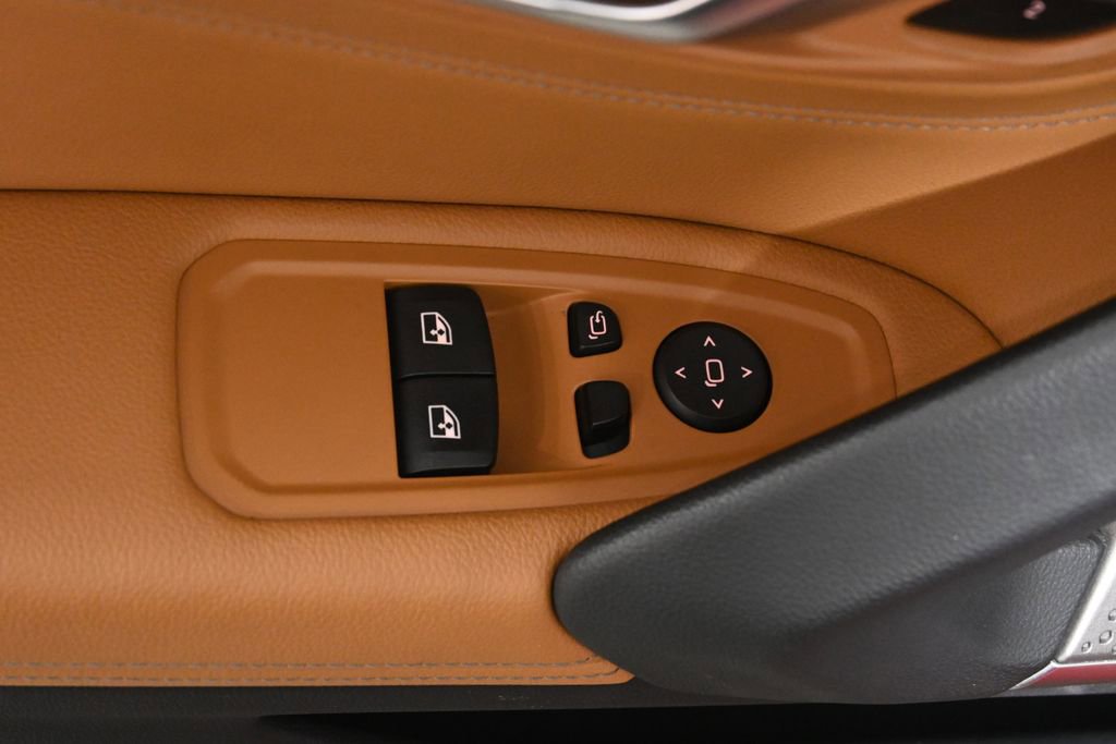 Used 2025 BMW Z4 M40i w/ Premium Package image 35