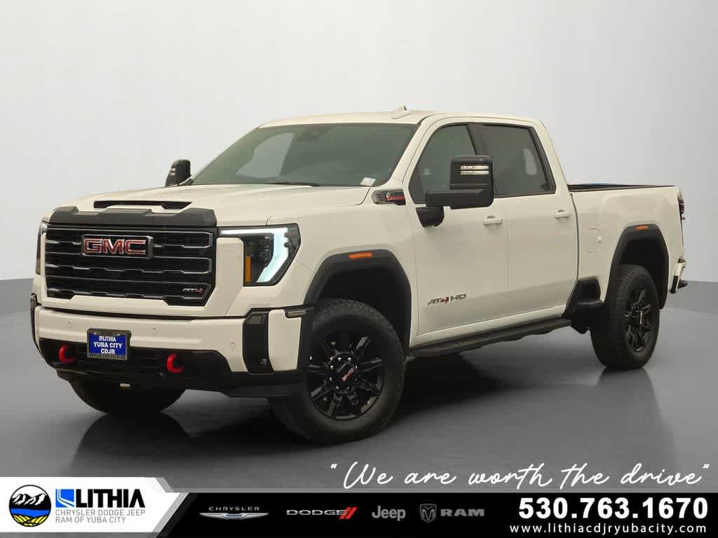 Used 2026 GMC Sierra 2500 AT4 AWD/4WD image 1