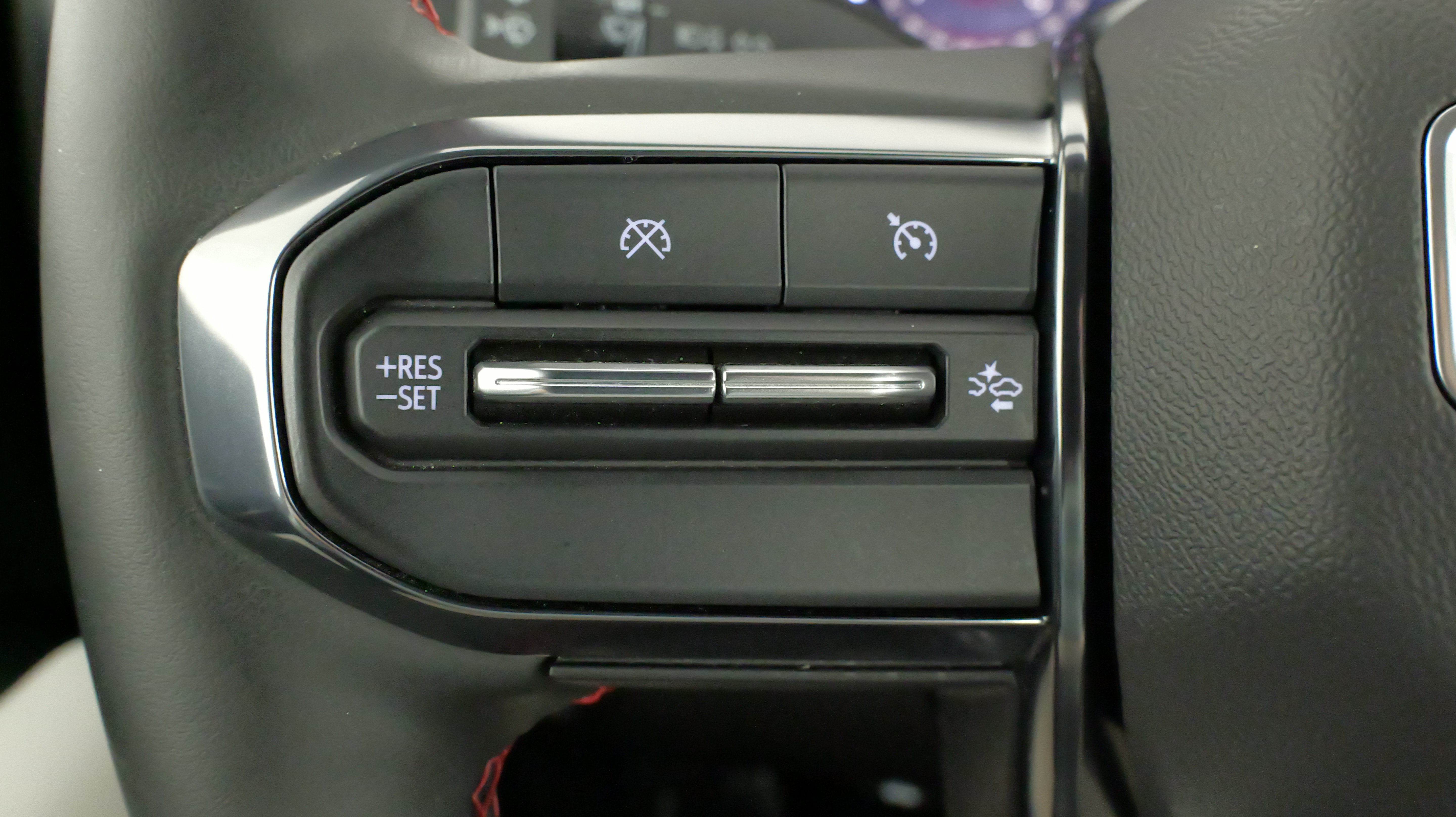 Used 2024 GMC Canyon AT4X AWD/4WD image 41