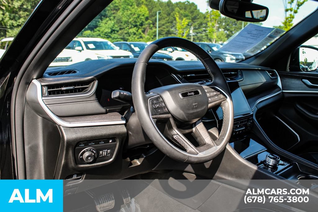 Used 2024 Jeep Grand Cherokee Limited 4xe AWD/4WD image 21