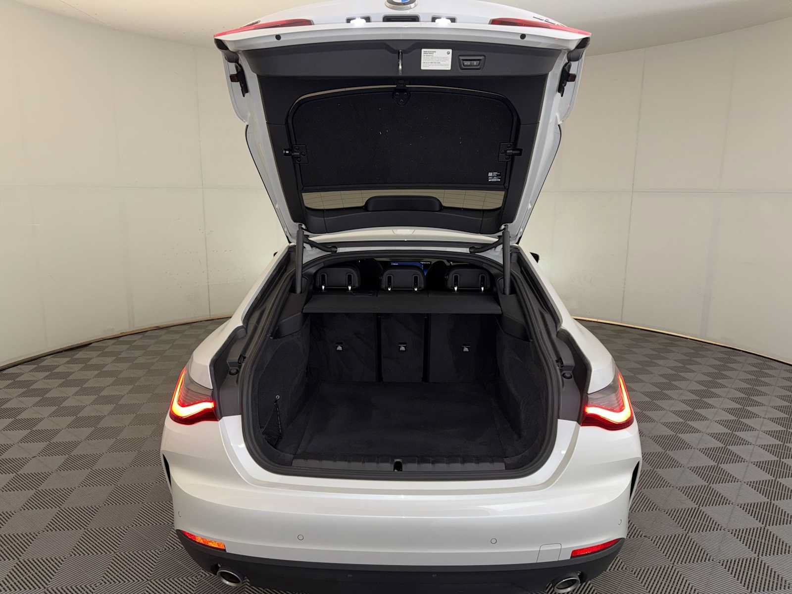 Used 2025 BMW 430i xDrive AWD/4WD image 22