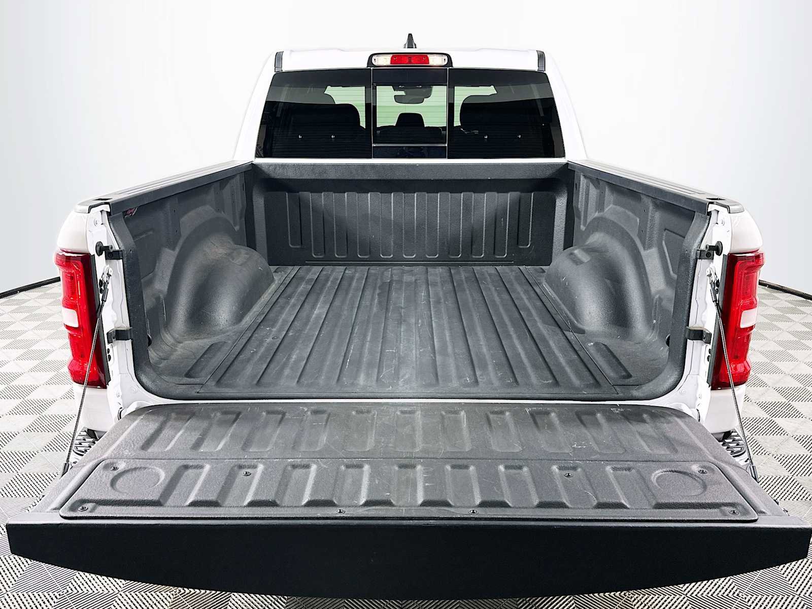 Used 2025 RAM 1500 Big Horn image 23