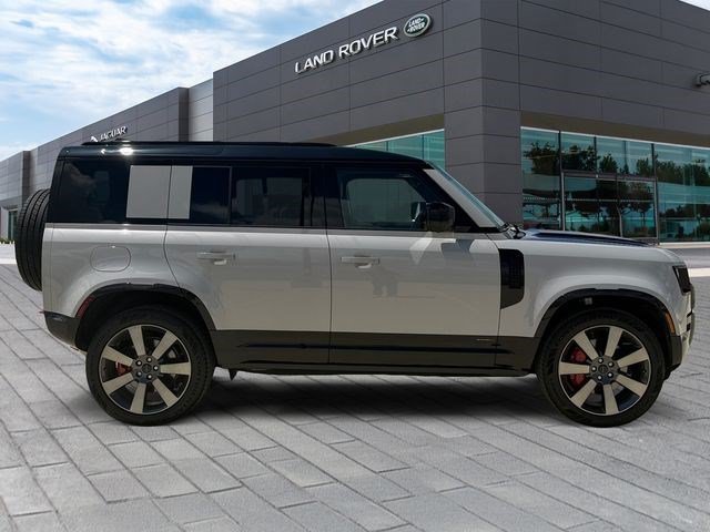New 2026 Land Rover Defender 110 X AWD/4WD image 6