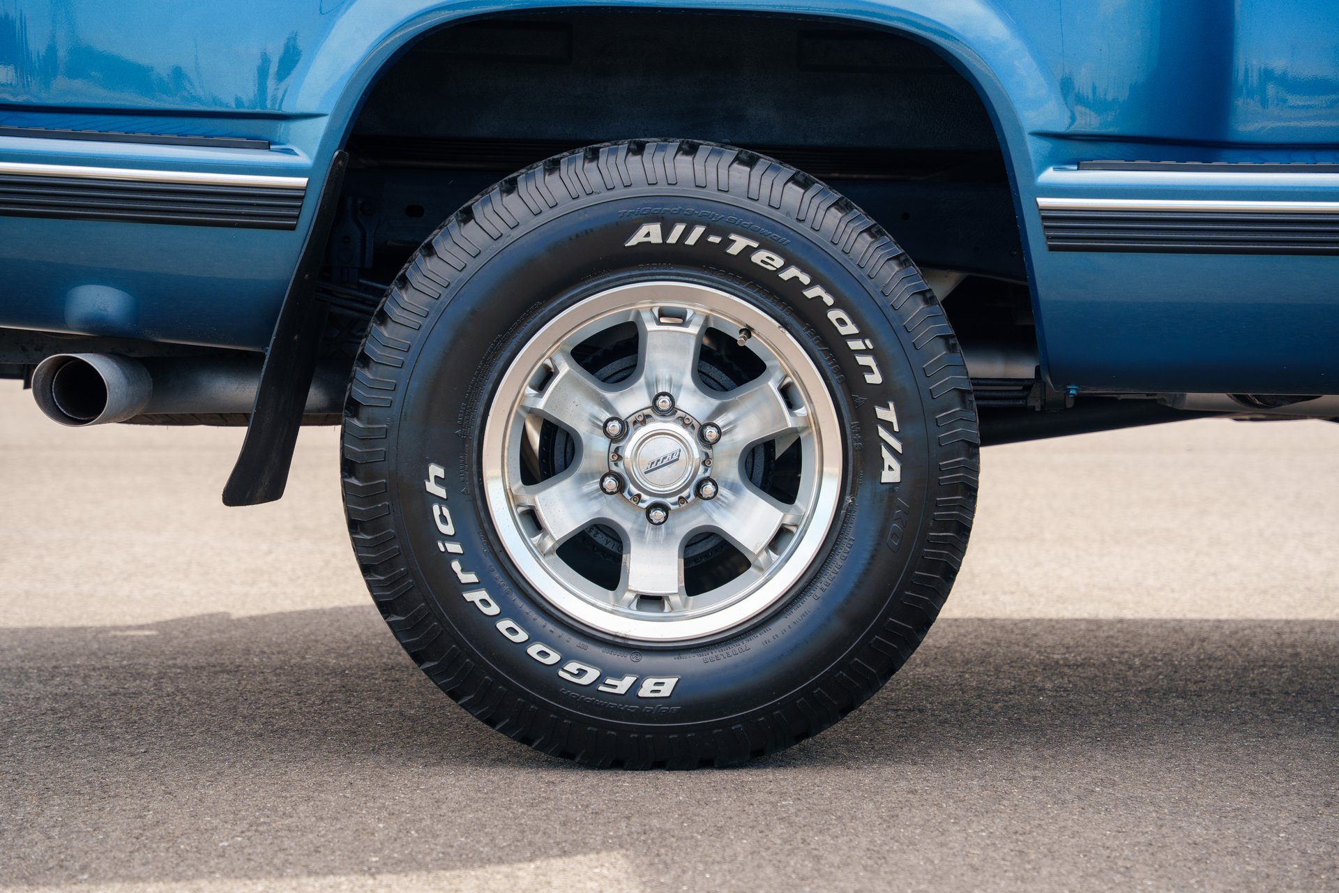 Used 1990 Chevrolet Silverado 1500 4x4 Regular Cab image 27