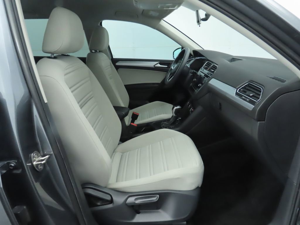 Certified 2022 Volkswagen Tiguan S image 20