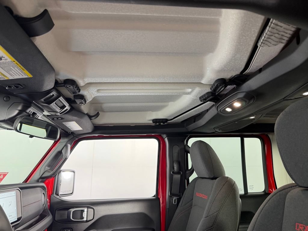Used 2024 Jeep Wrangler Unlimited Rubicon AWD/4WD image 23