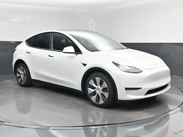 Used 2020 Tesla Model Y Long Range AWD/4WD image 1