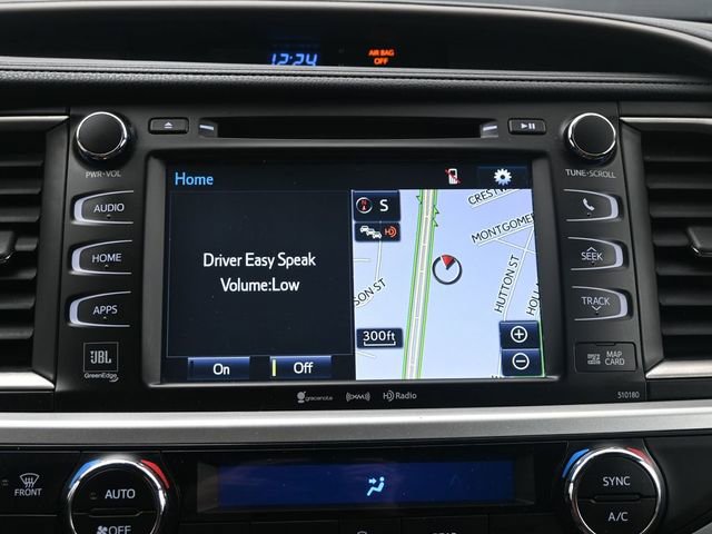 Used 2017 Toyota Highlander Limited AWD/4WD image 13