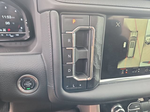 Used 2024 GMC Yukon XL Denali w/ Advanced Technology Package AWD/4WD image 15