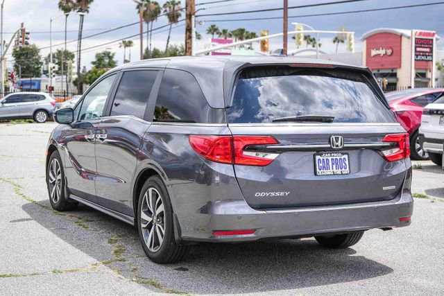 Certified 2024 Honda Odyssey Touring image 11