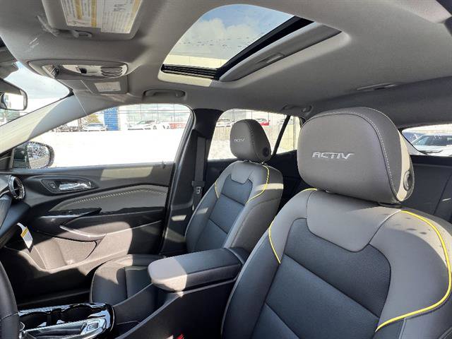 New 2026 Chevrolet Trax ACTIV w/ Sunroof Package image 11