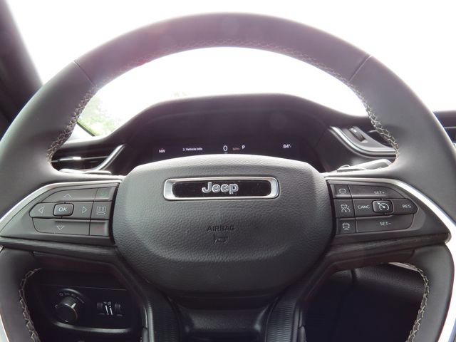 Certified 2024 Jeep Grand Cherokee Laredo X RWD image 18