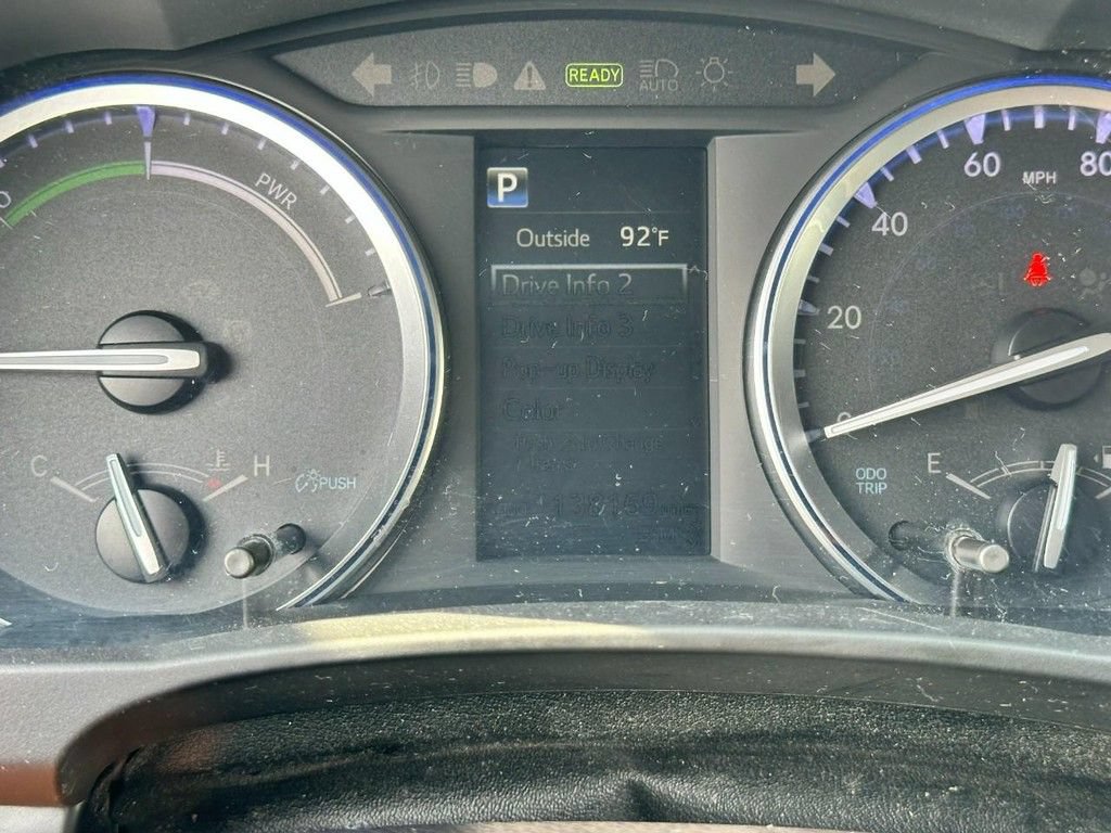 Used 2019 Toyota Highlander XLE AWD/4WD image 23