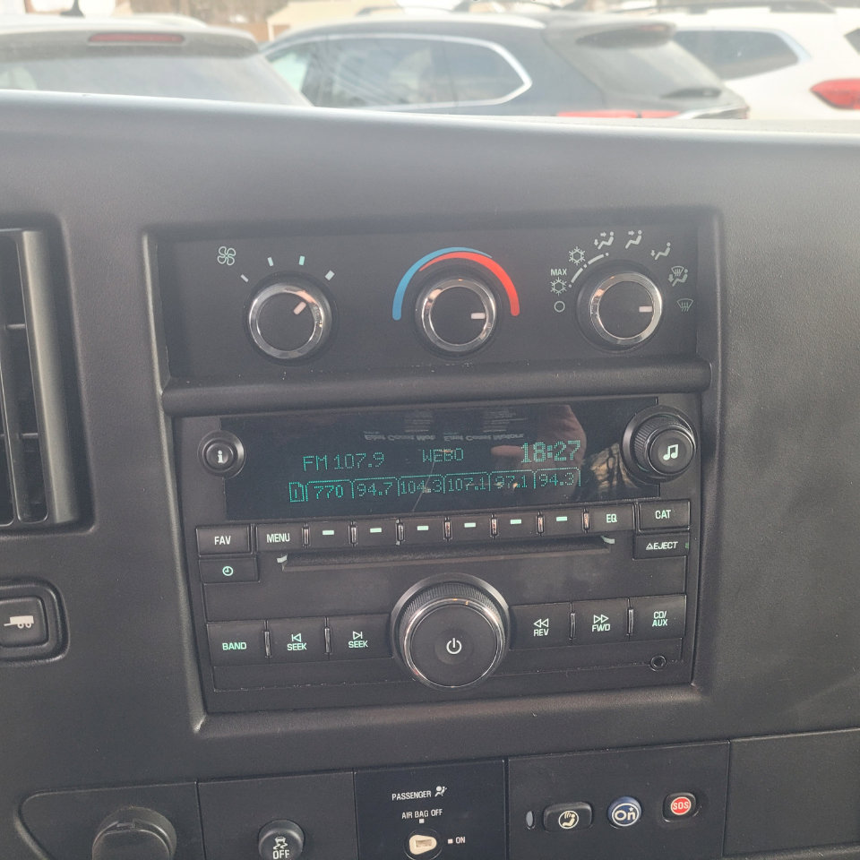 Used 2016 Chevrolet Express 3500 LT w/ LT Preferred Equipment Group image 22