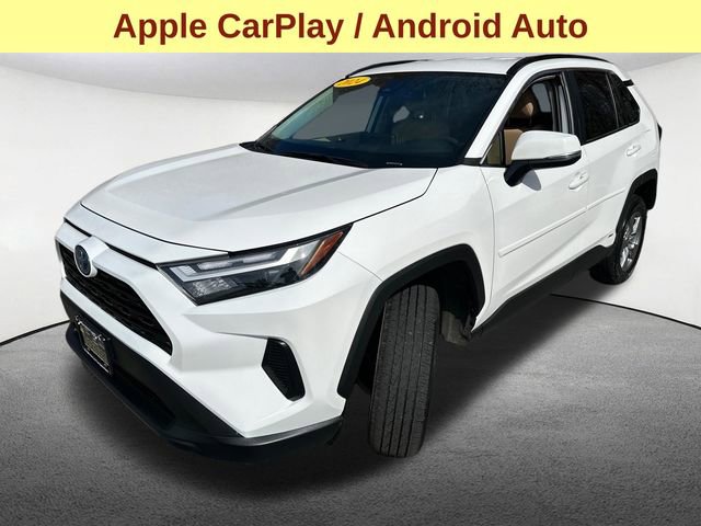 Used 2024 Toyota RAV4 LE AWD/4WD image 5