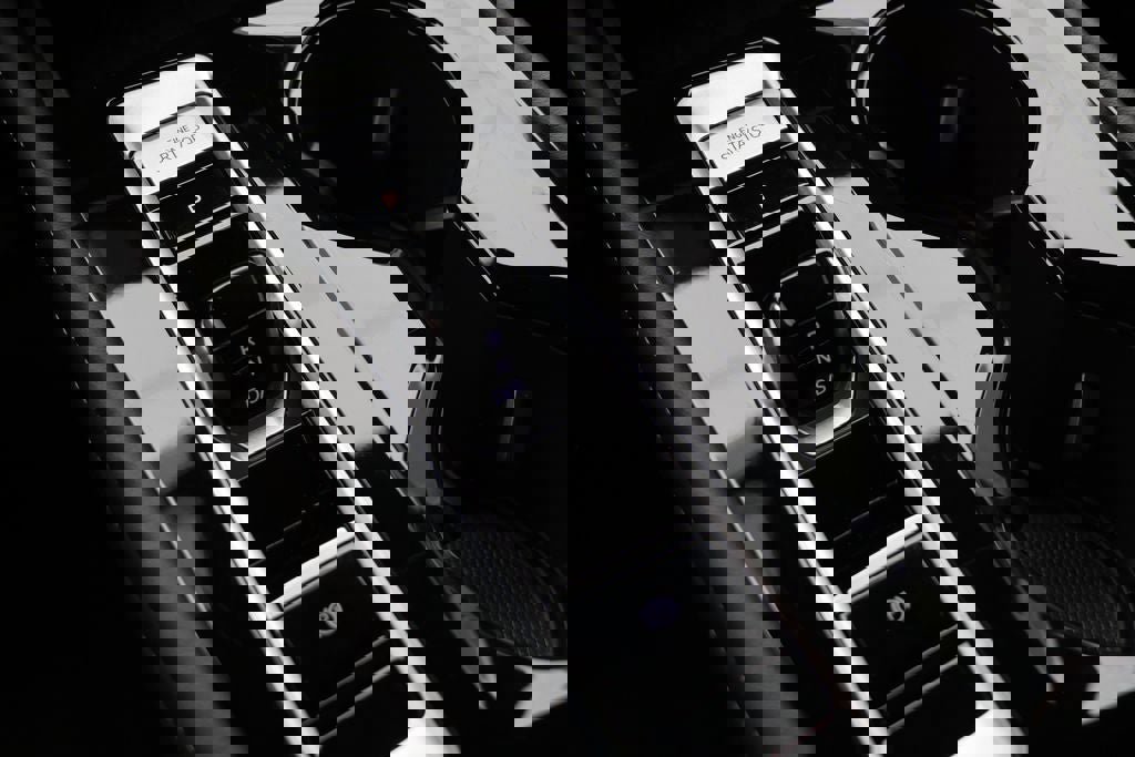 Used 2025 Volkswagen Atlas Cross Sport SE image 26