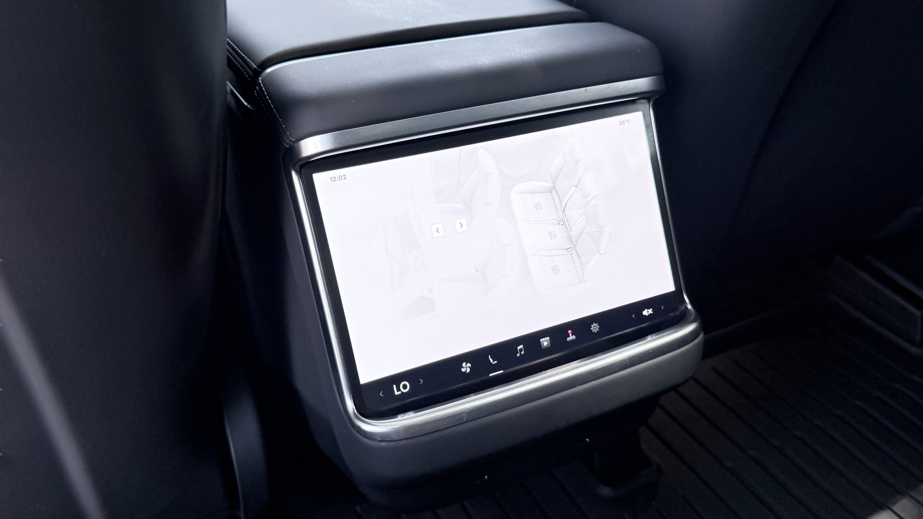 Used 2025 Tesla Model S AWD/4WD image 49