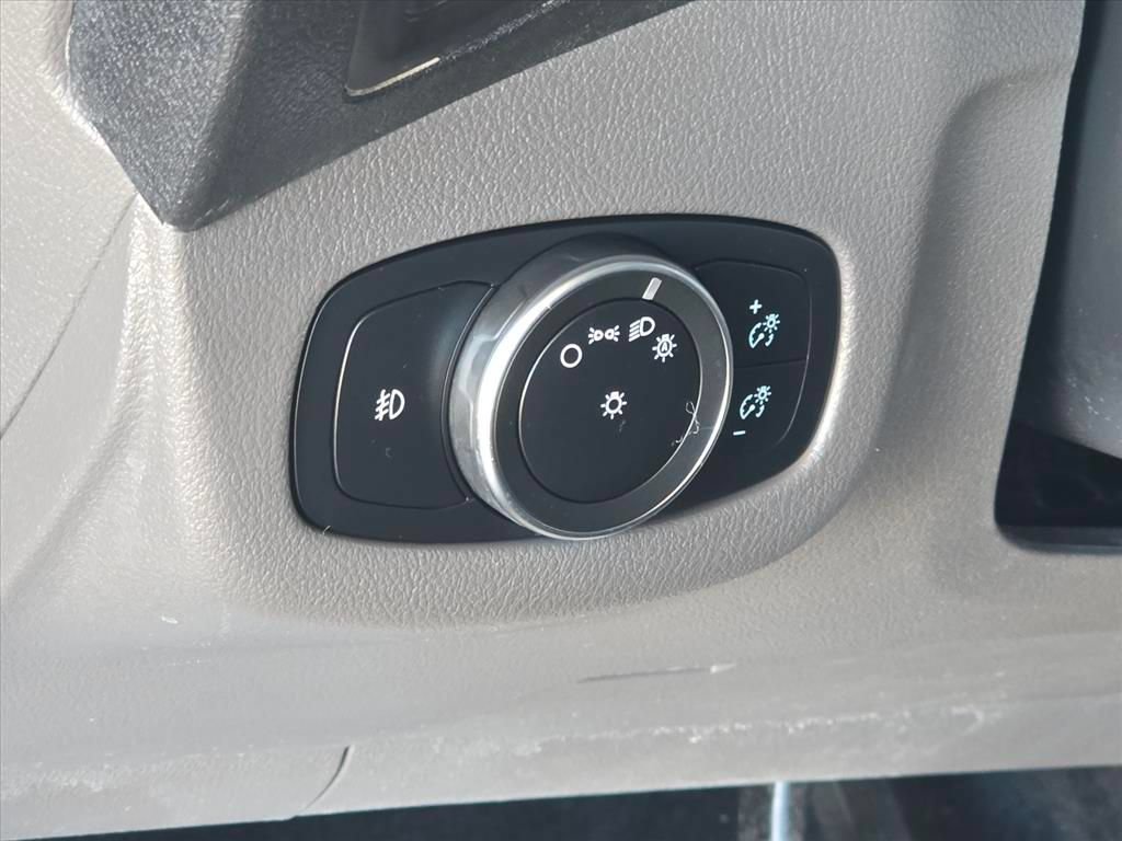 Used 2022 Ford Transit Connect XLT FWD image 7