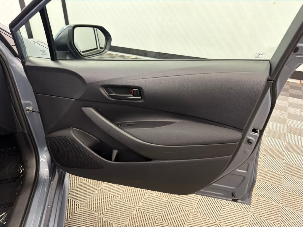 Used 2024 Toyota Corolla LE FWD image 14