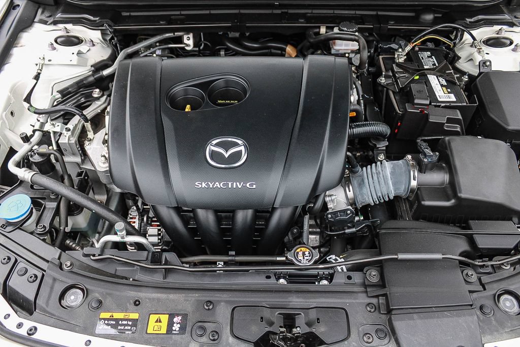 Used 2020 MAZDA MAZDA3 Sedan FWD image 27