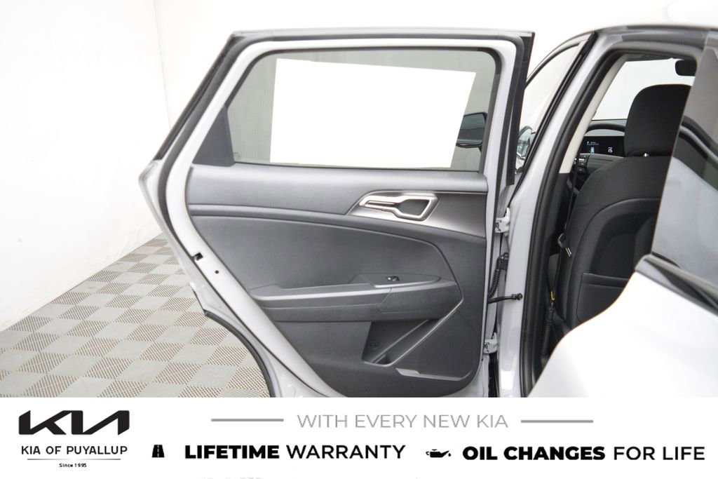 New 2026 Kia Sportage S image 11
