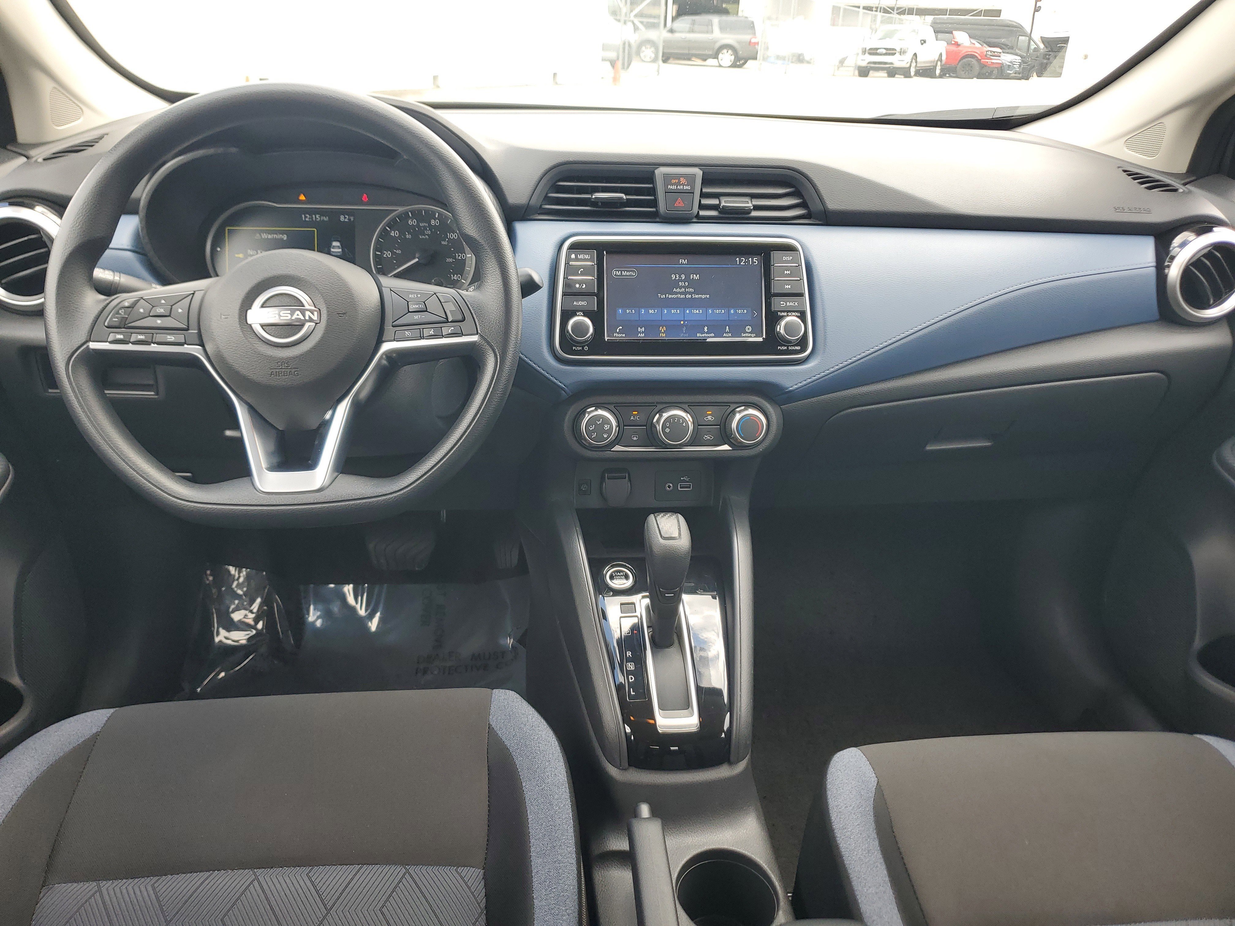 Used 2025 Nissan Versa SV image 14