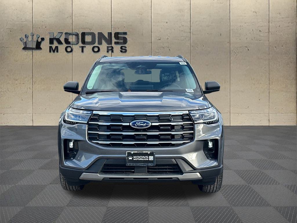 New 2026 Ford Explorer Active w/ Active Comfort Package image 3