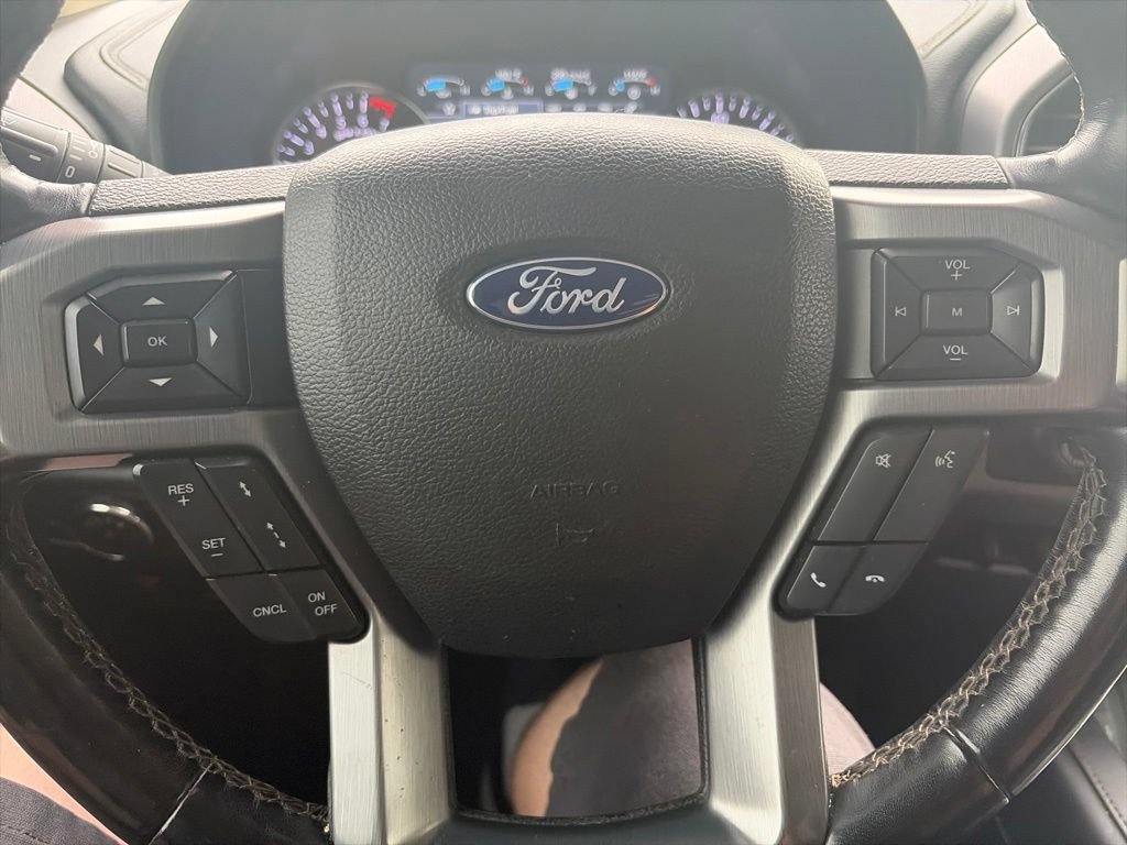 Used 2018 Ford Expedition Max Platinum AWD/4WD image 23